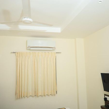Starwin Residency Villa Ramanathapuram Bagian luar foto