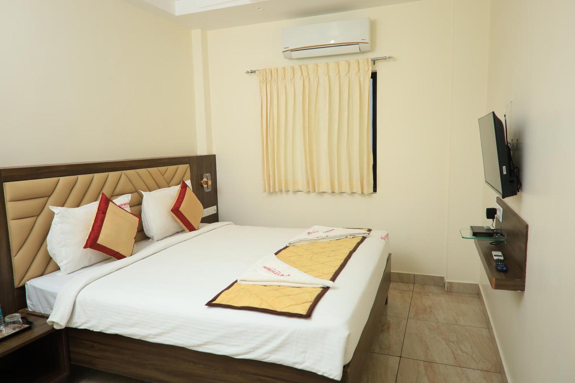 Starwin Residency Villa Ramanathapuram Bagian luar foto